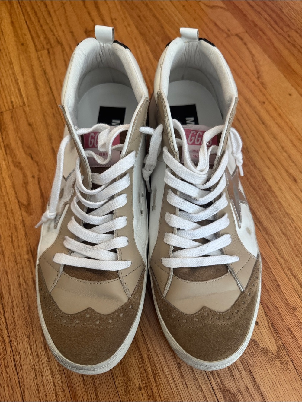 Golden Goose Sneakers